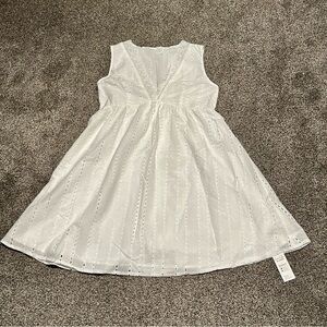 White Pleated Sundress with V-Neck Sleeveless Design